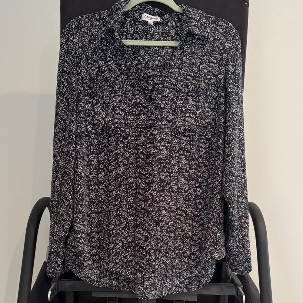 Express Black and White Print Button Down Shirt